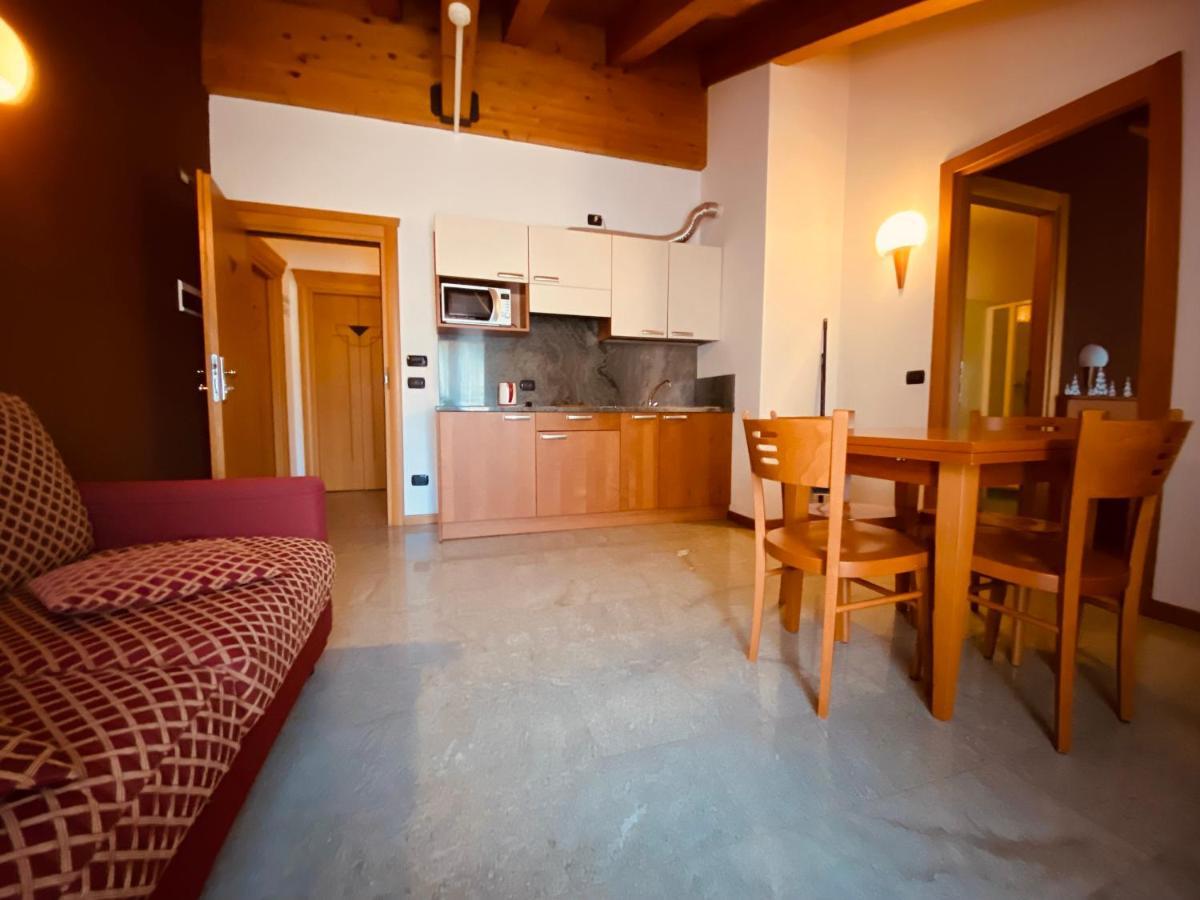 Residence Pizzo Scalino Chiesa in Valmalenco Kültér fotó