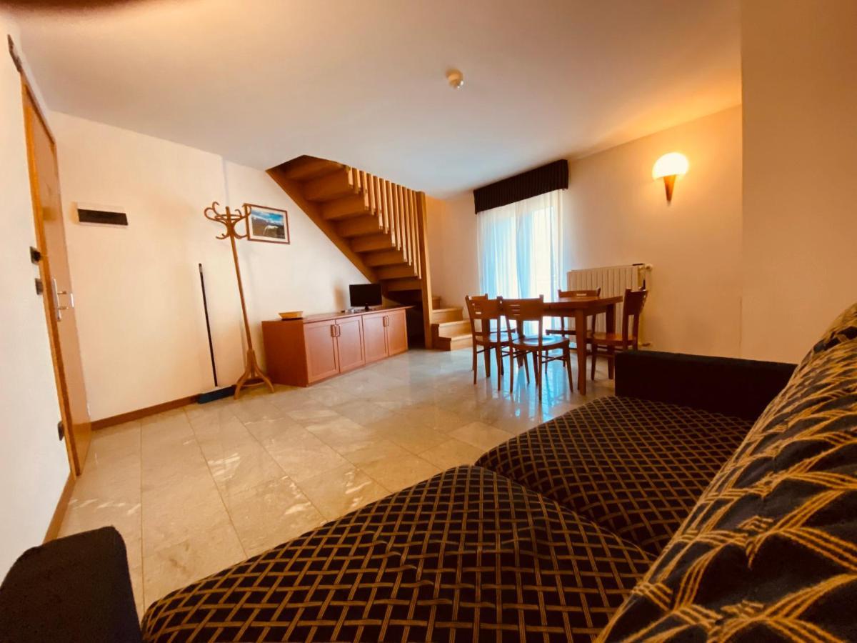 Residence Pizzo Scalino Chiesa in Valmalenco Kültér fotó