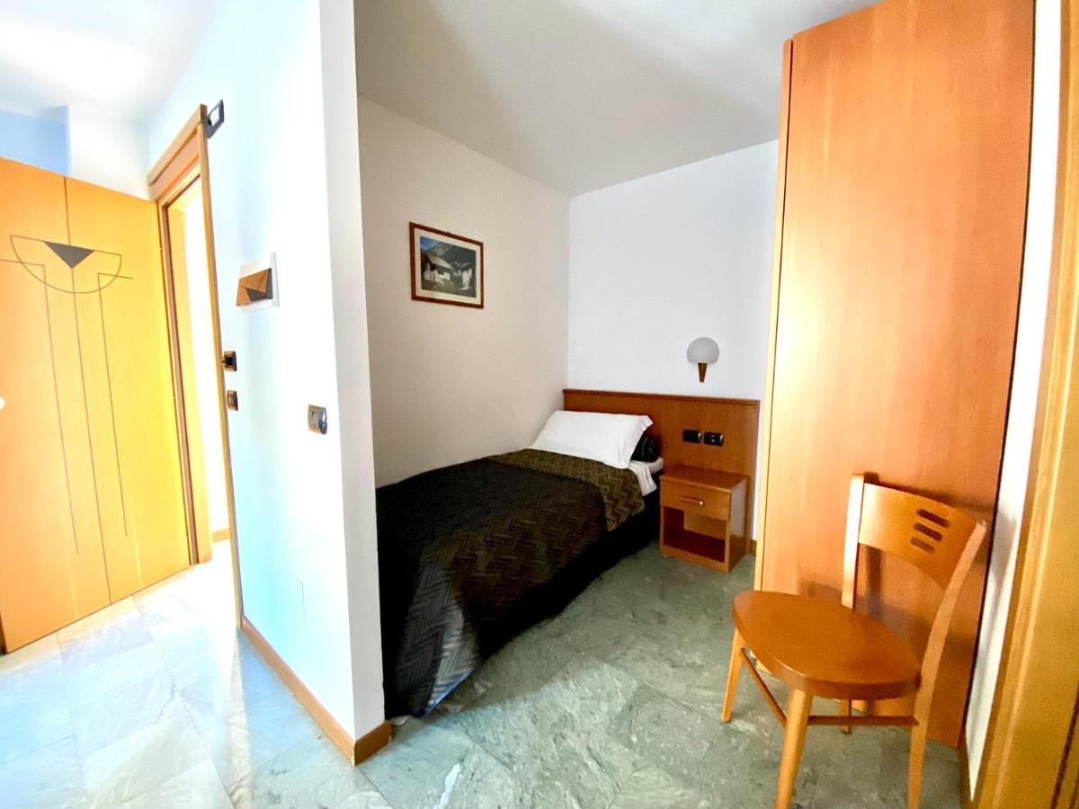 Residence Pizzo Scalino Chiesa in Valmalenco Kültér fotó